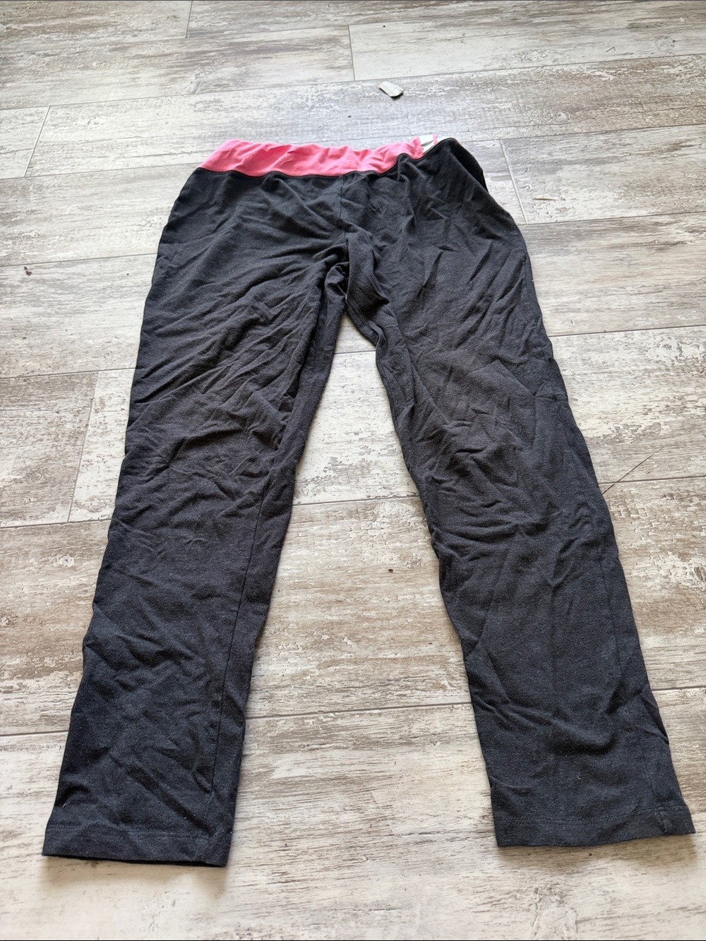 Black Ankle-Length Pants with Pink Waistband